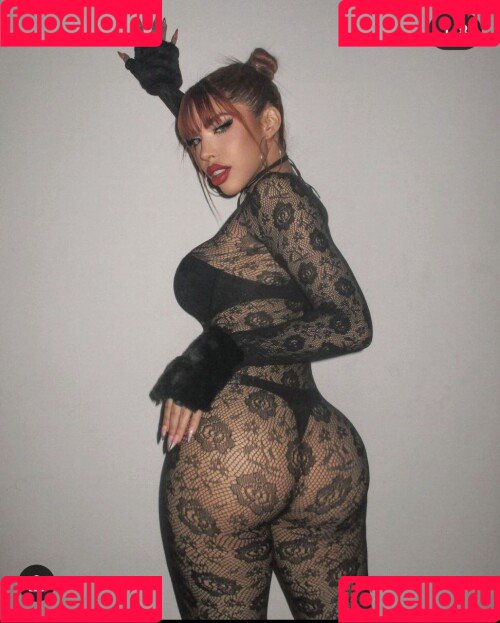 Yeri Mua Onlyfans Photo Gallery 