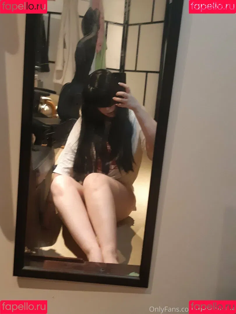 grrraves Onlyfans Photo Gallery 