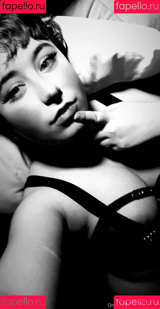 grrraves Onlyfans Photo Gallery 