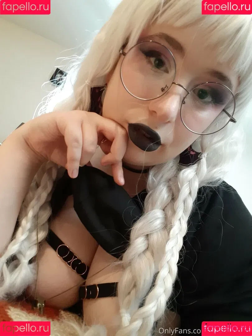 grrraves Onlyfans Photo Gallery 
