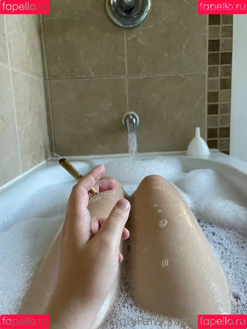 grrraves Onlyfans Photo Gallery 
