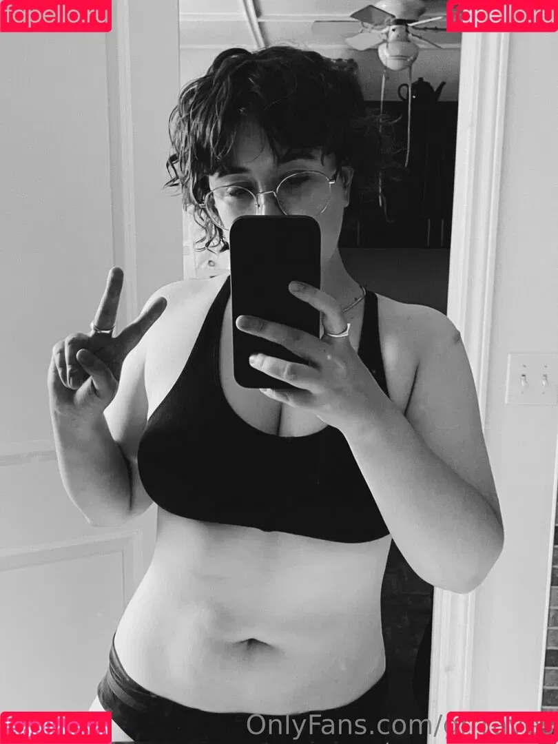 grrraves Onlyfans Photo Gallery 