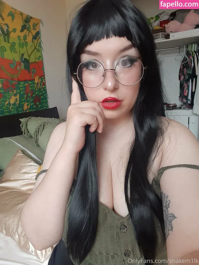 grrraves Onlyfans Photo Gallery 