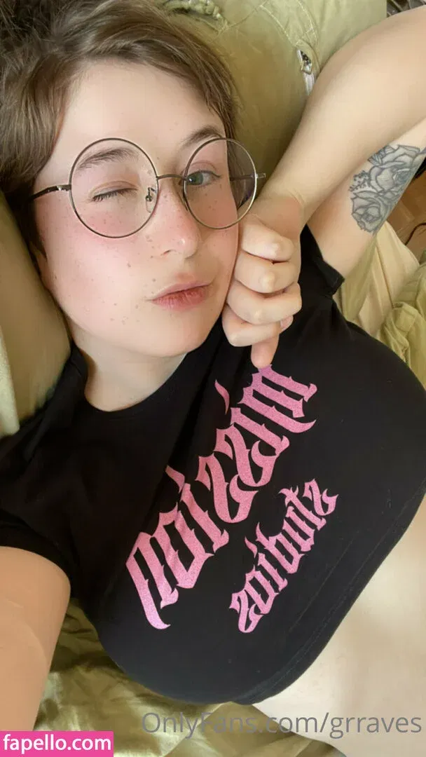 grrraves Onlyfans Photo Gallery 