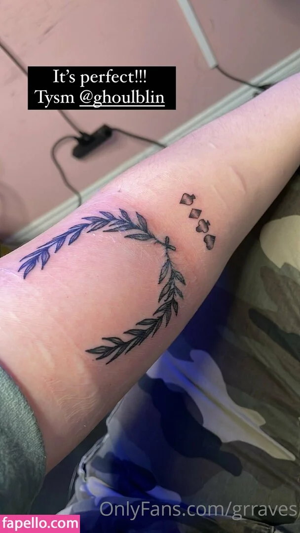 grrraves Onlyfans Photo Gallery 