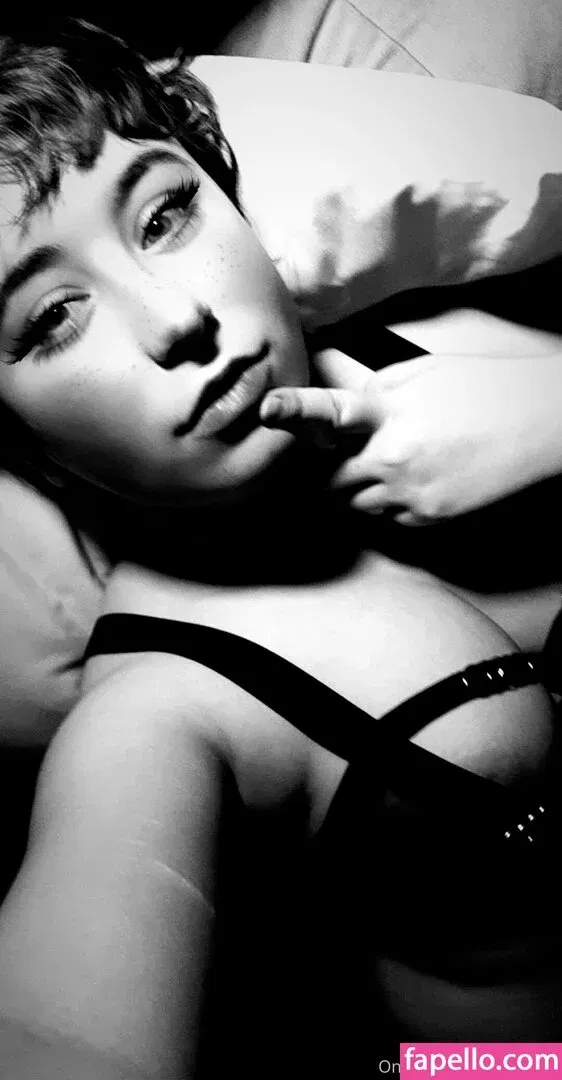 grrraves Onlyfans Photo Gallery 