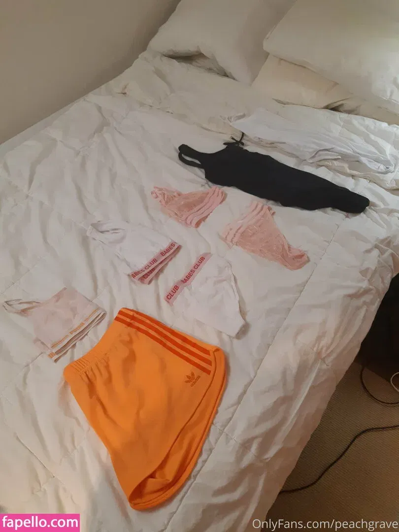 grrraves Onlyfans Photo Gallery 