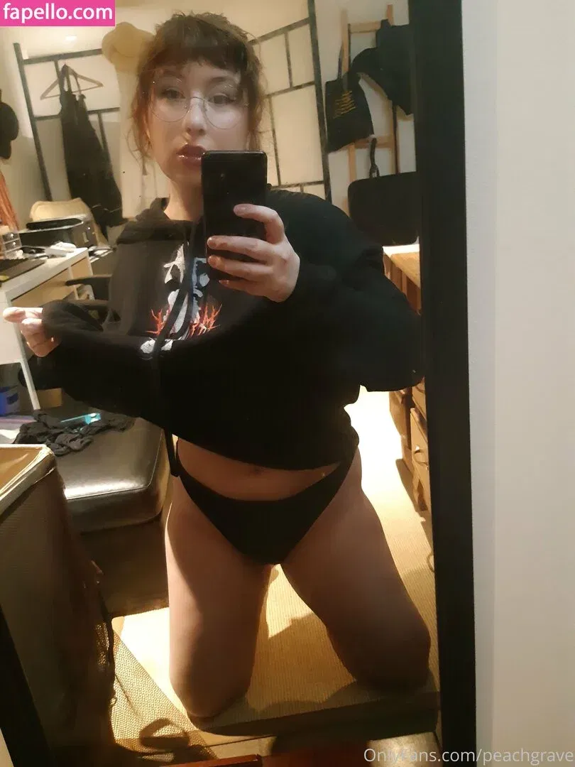 grrraves Onlyfans Photo Gallery 