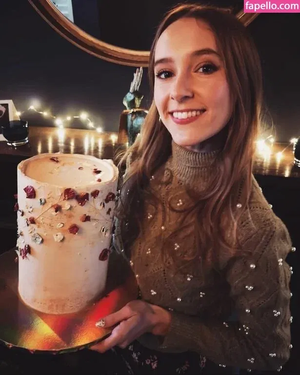 Rose Ayling-Ellis Onlyfans Photo Gallery 