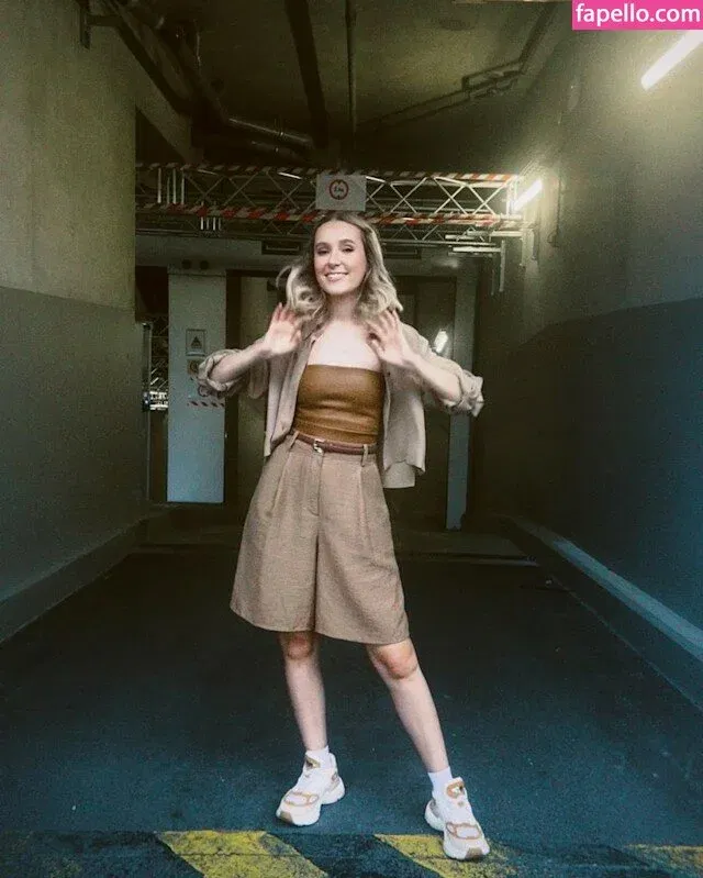 Rose Ayling-Ellis Onlyfans Photo Gallery 