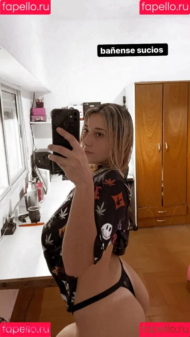 Yami Sanchez Onlyfans Photo Gallery 