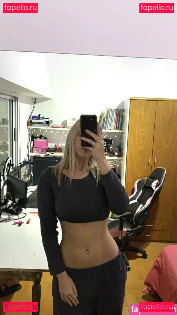 Yami Sanchez Onlyfans Photo Gallery 