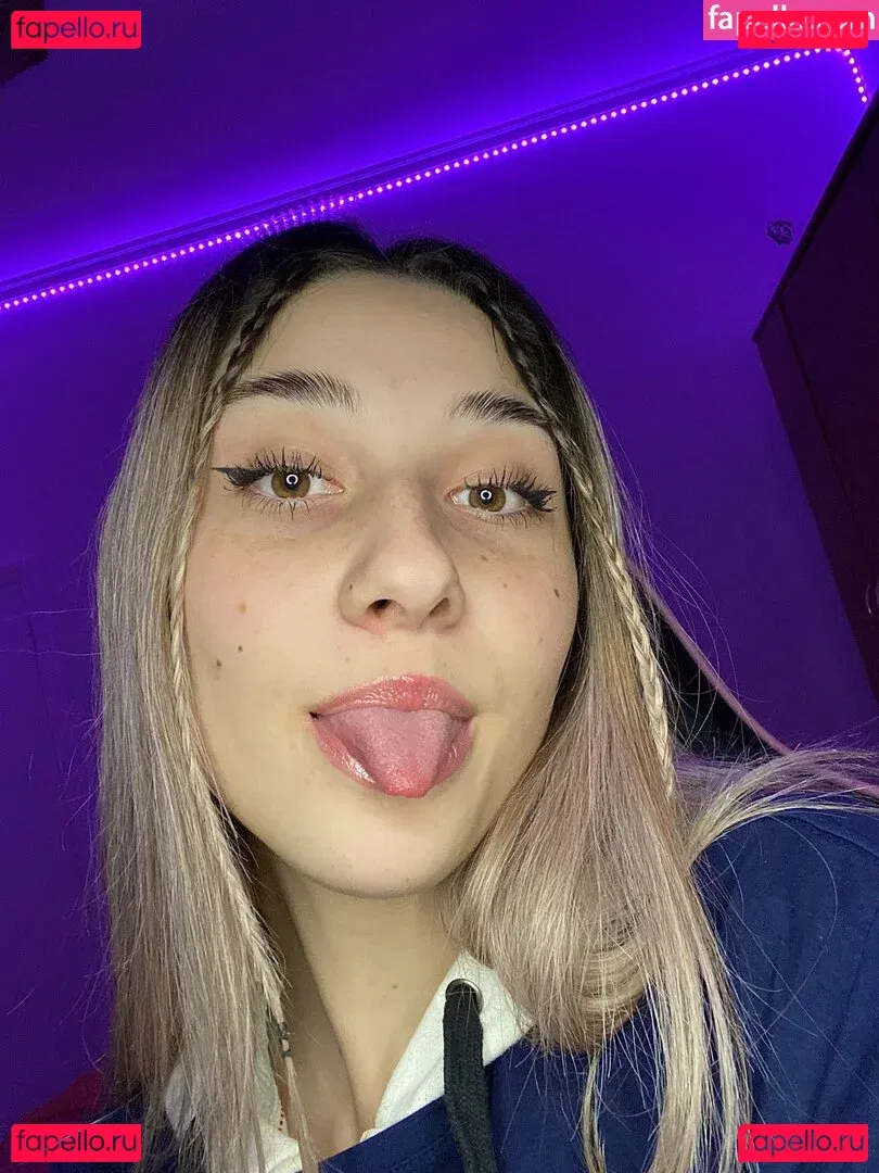 Yami Sanchez Onlyfans Photo Gallery 