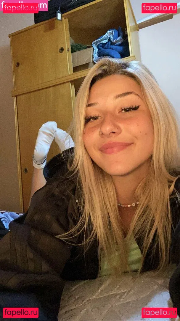 Yami Sanchez Onlyfans Photo Gallery 