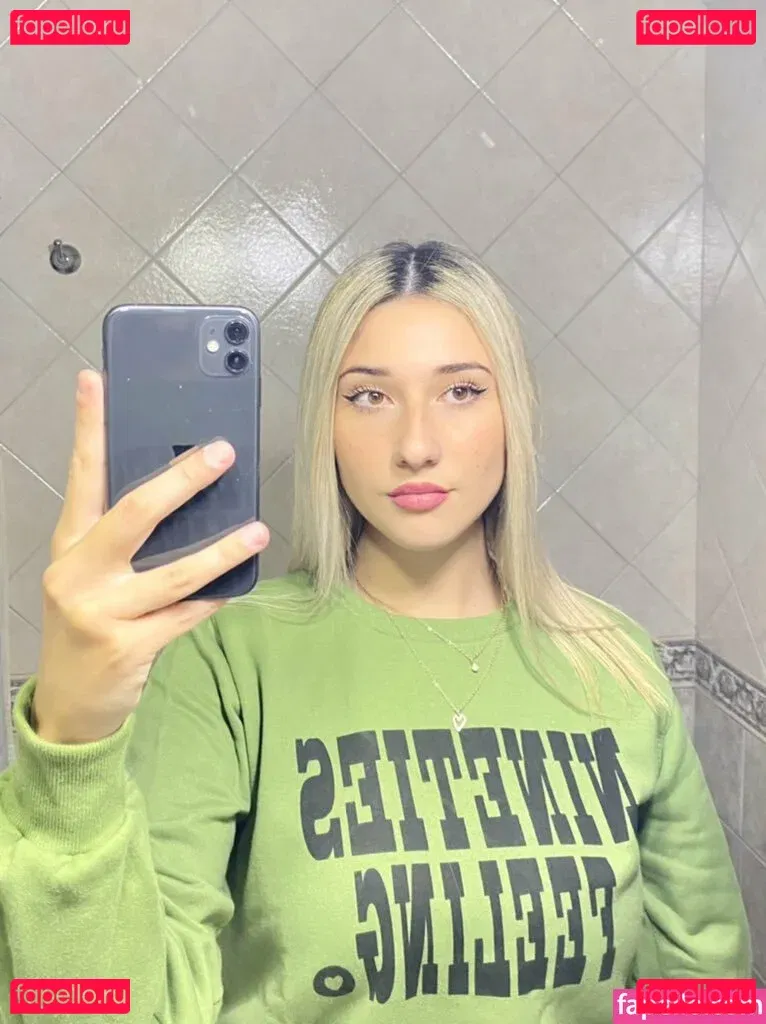 Yami Sanchez Onlyfans Photo Gallery 