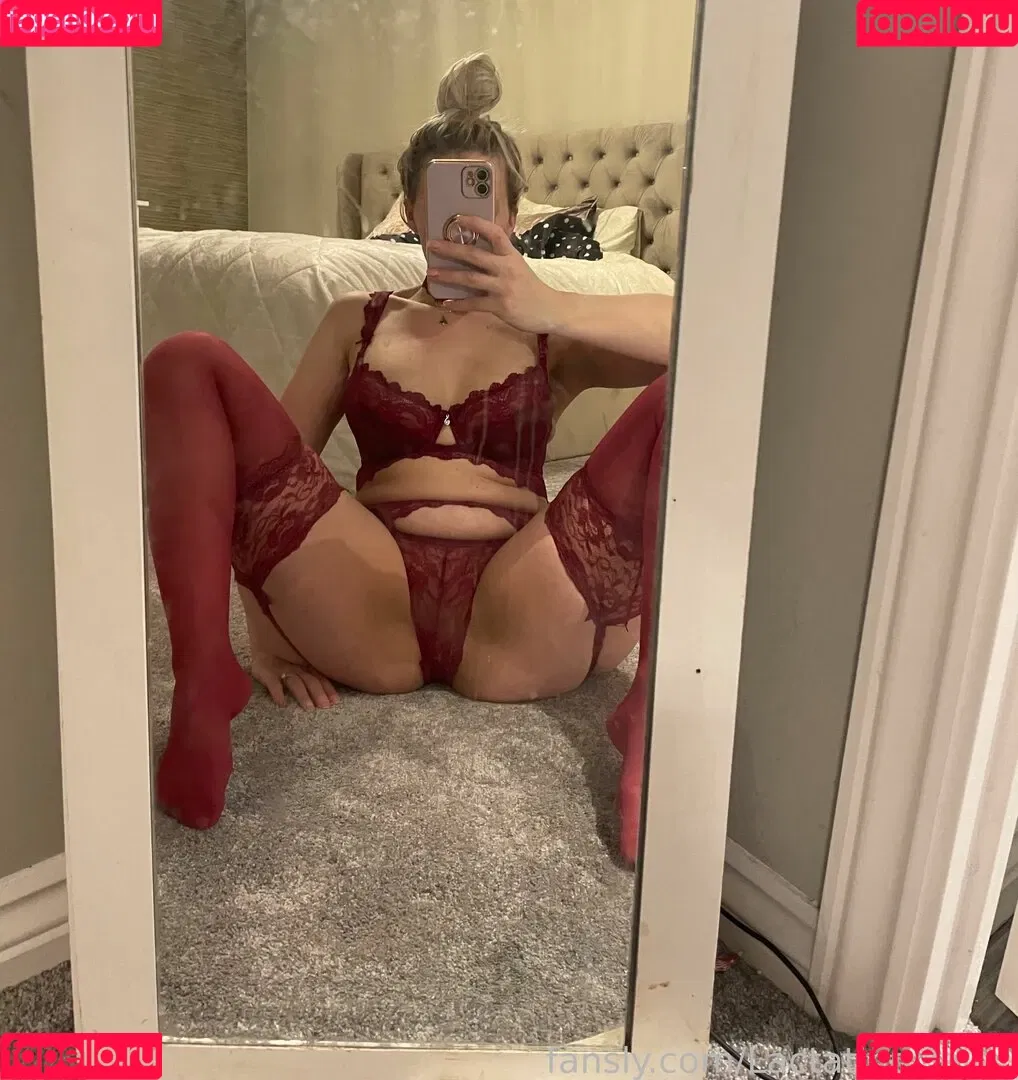 LactatingDaisy Onlyfans Photo Gallery 