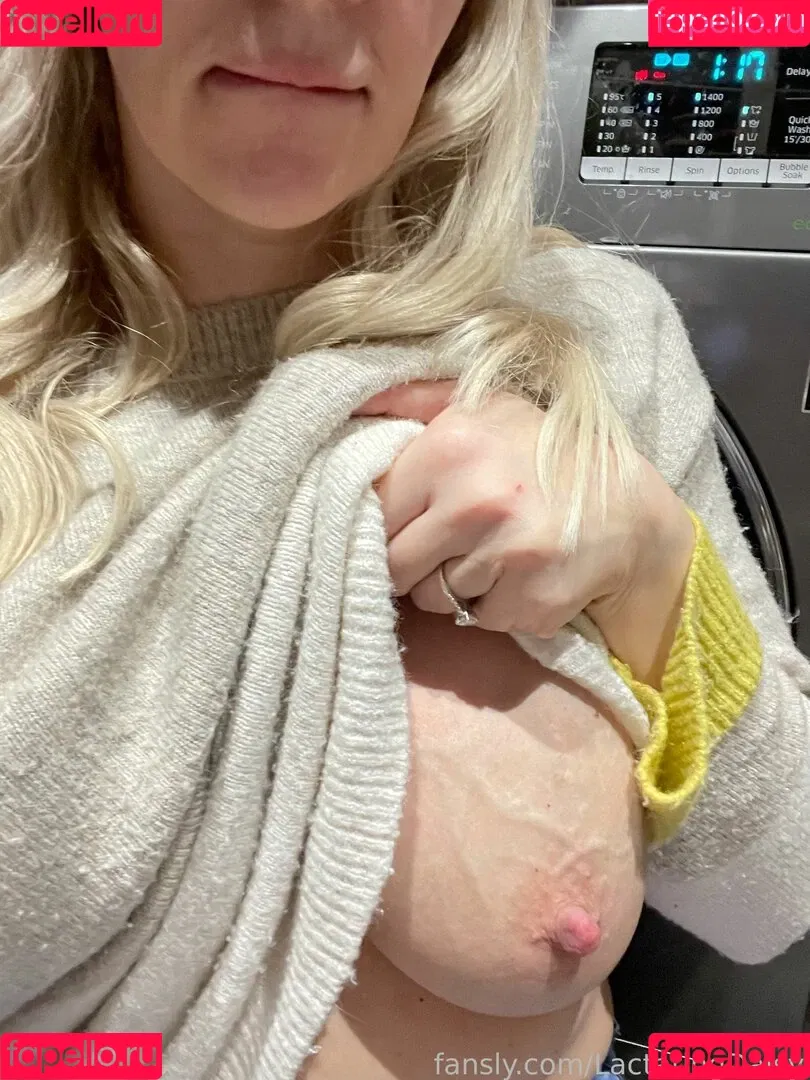 LactatingDaisy Onlyfans Photo Gallery 