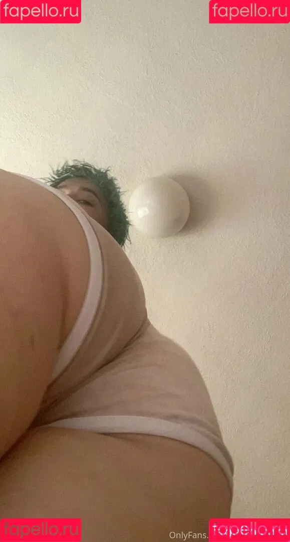 poppypeach20 Onlyfans Photo Gallery 