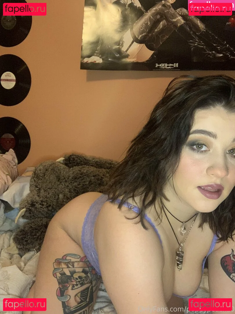 poppypeach20 Onlyfans Photo Gallery 