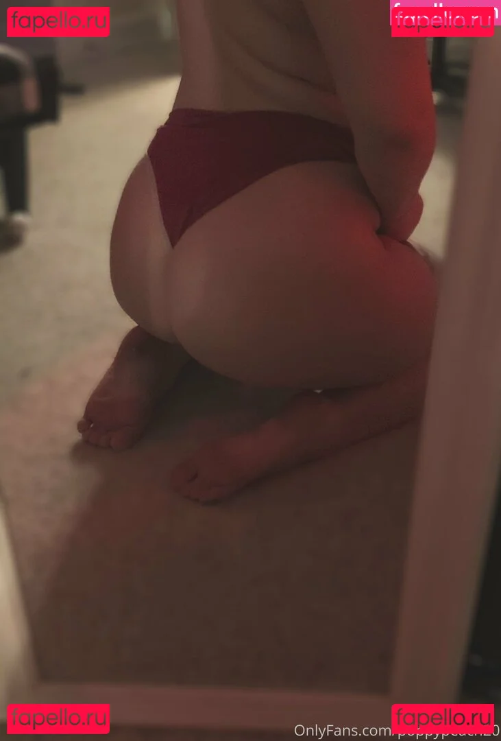 poppypeach20 Onlyfans Photo Gallery 