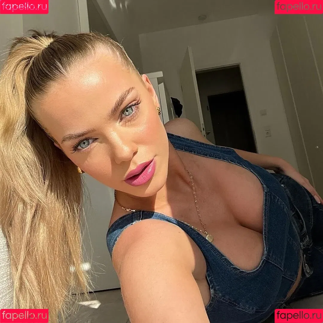 Laura Maria Rypa Onlyfans Photo Gallery 