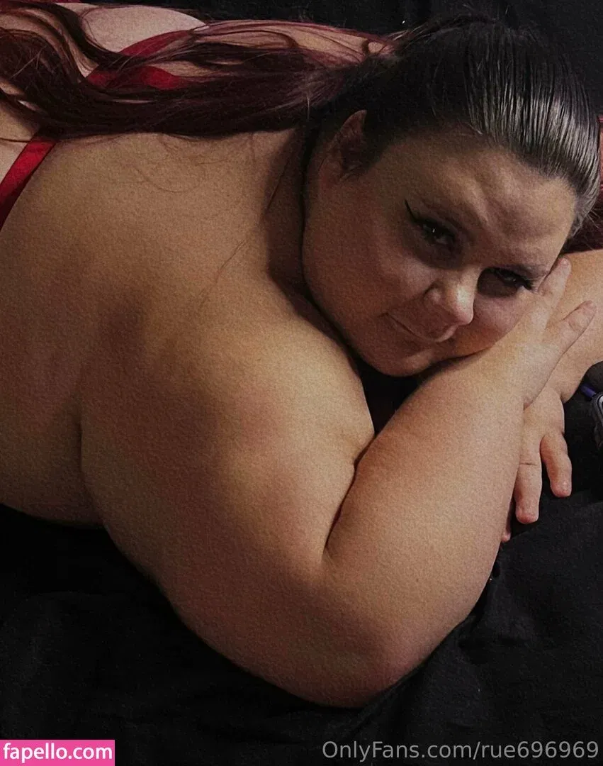 rue696969 Onlyfans Photo Gallery 