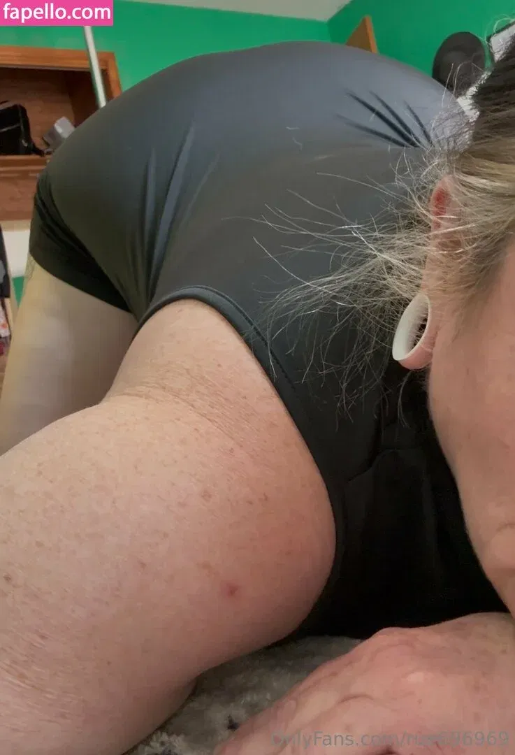 rue696969 Onlyfans Photo Gallery 