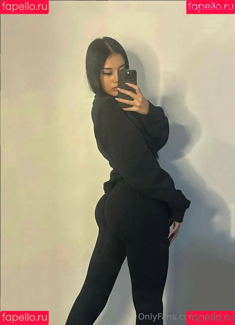 Naribnb Onlyfans Photo Gallery 