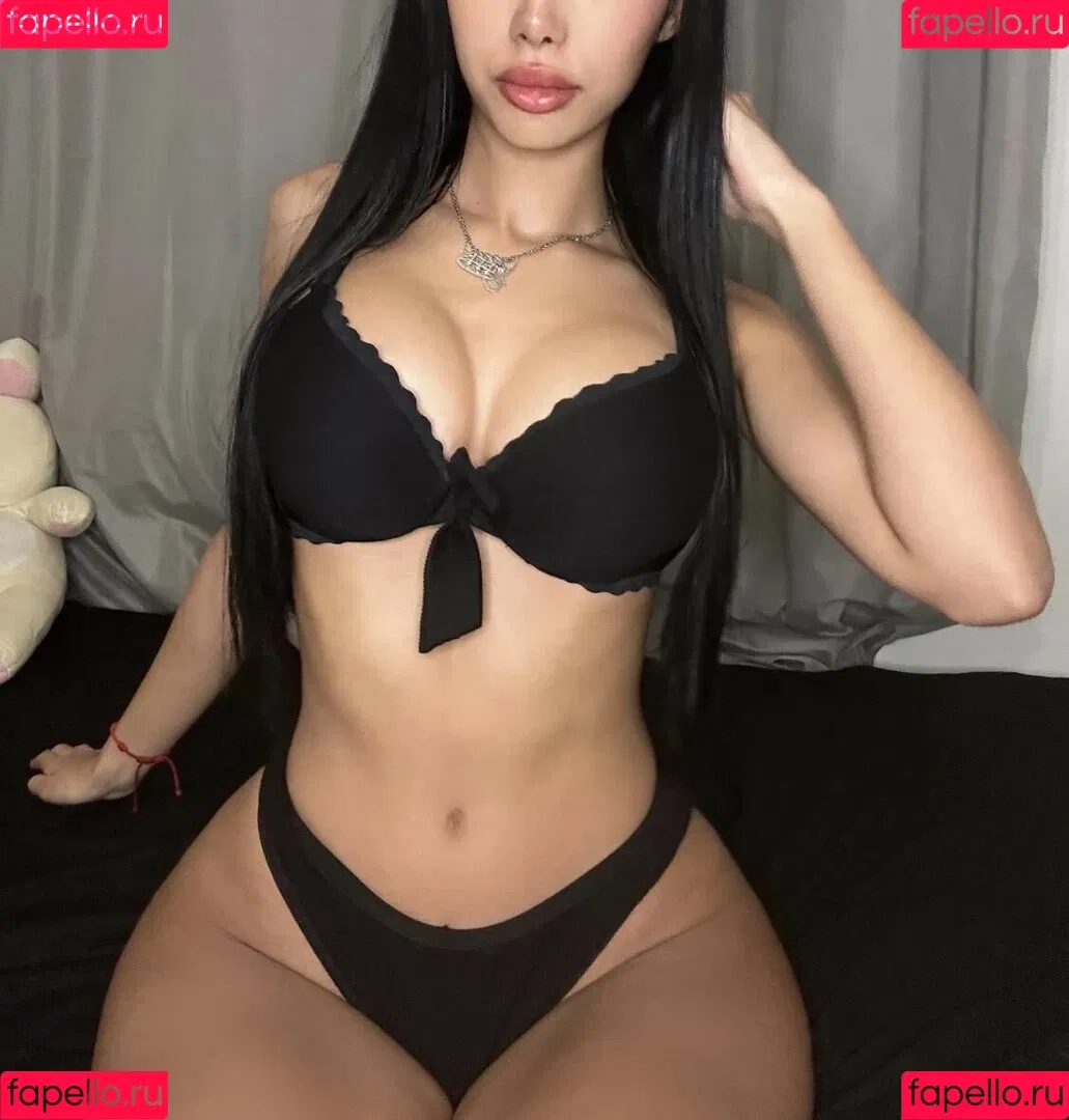 Naribnb Onlyfans Photo Gallery 