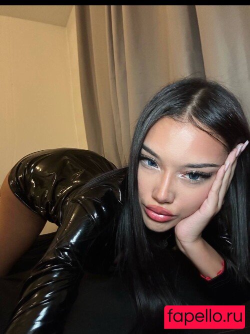 Naribnb Nude Onlyfans Photo 43