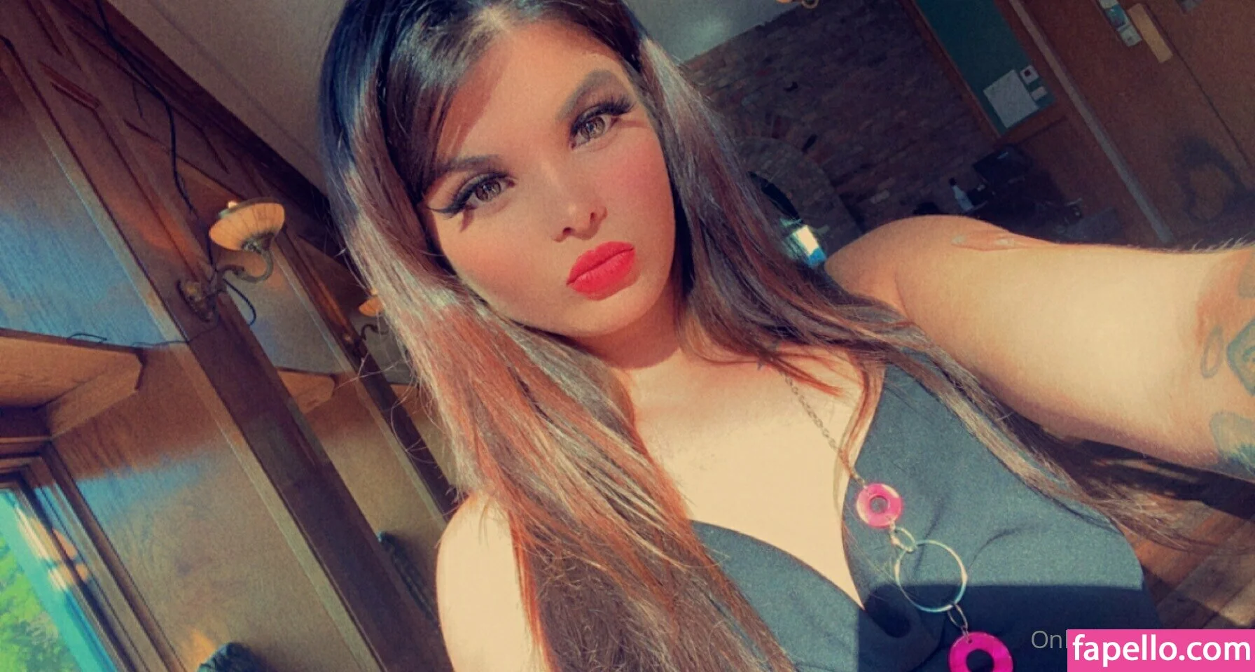 cagegirl15 Onlyfans Photo Gallery 