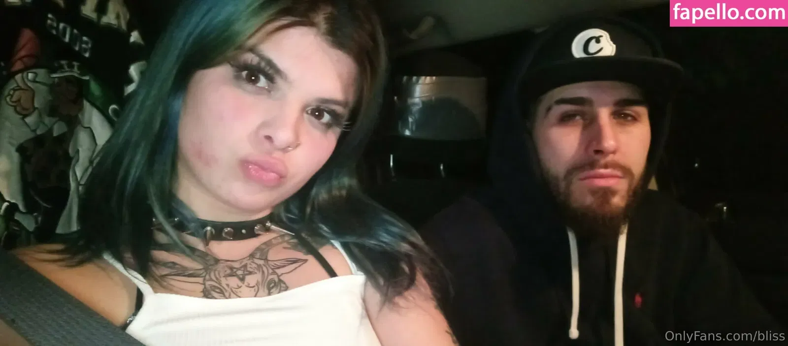 cagegirl15 Onlyfans Photo Gallery 