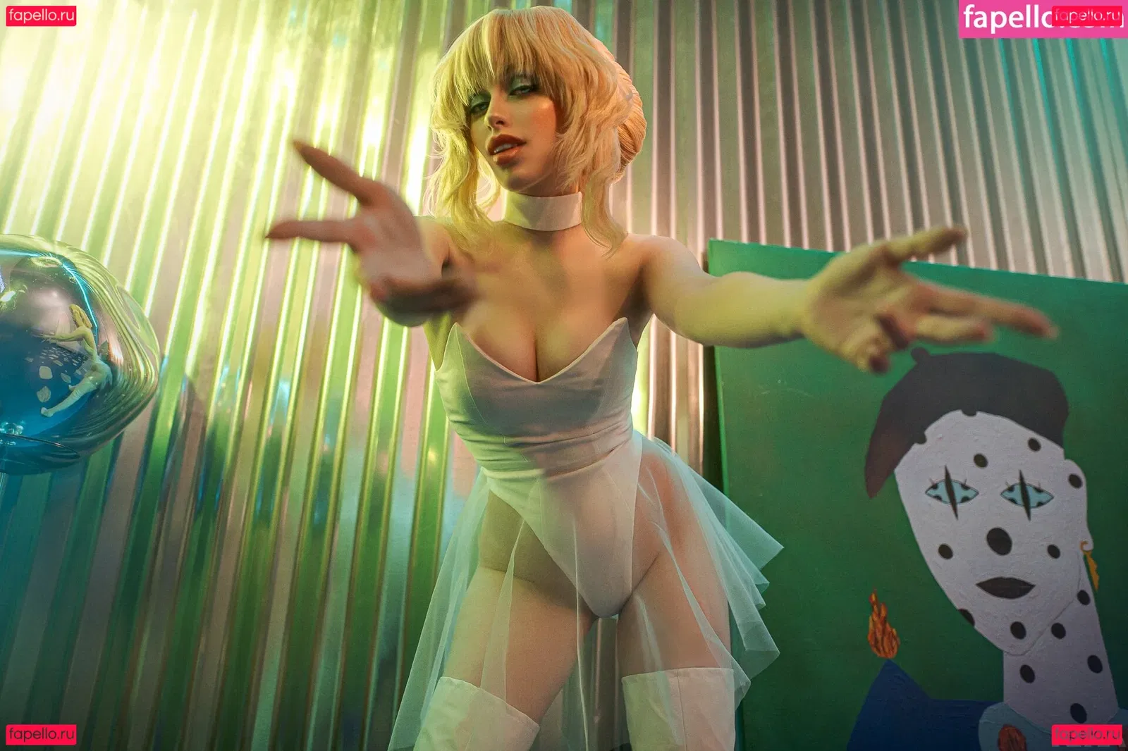 Daria Rooz Onlyfans Photo Gallery 