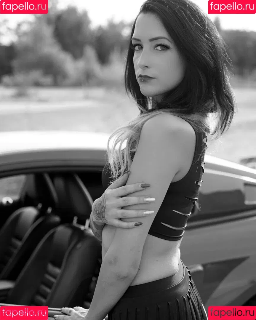 SlinaK Onlyfans Photo Gallery 