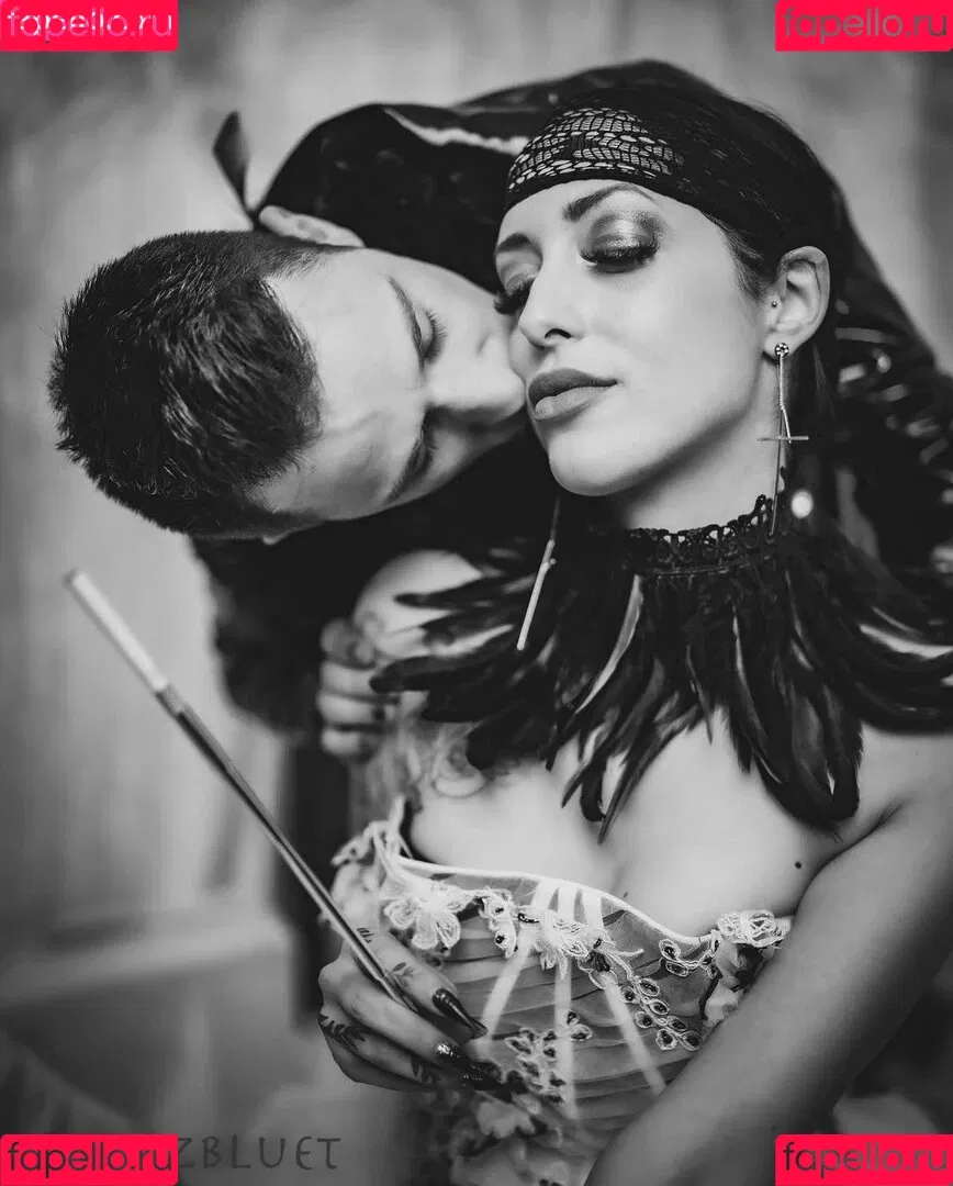SlinaK Onlyfans Photo Gallery 