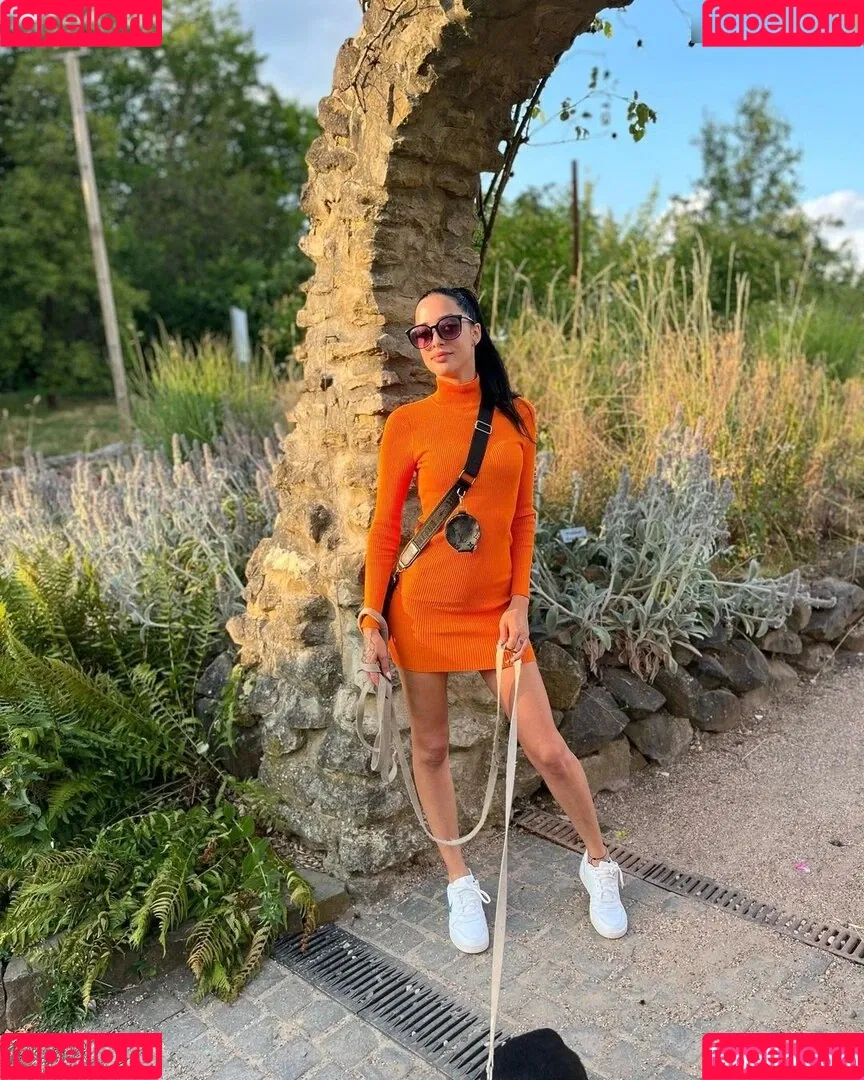 SlinaK Onlyfans Photo Gallery 