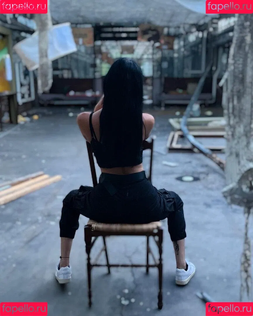 SlinaK Onlyfans Photo Gallery 