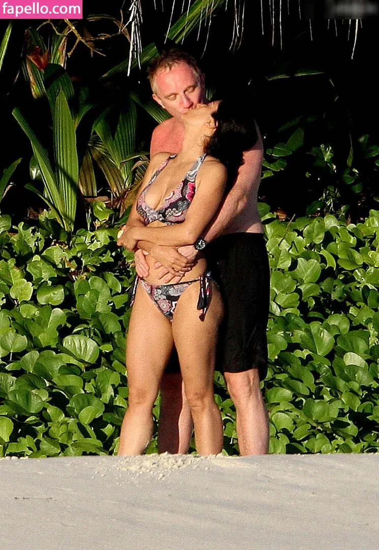 SlinaK Onlyfans Photo Gallery 