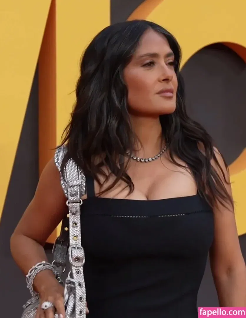 SlinaK Onlyfans Photo Gallery 