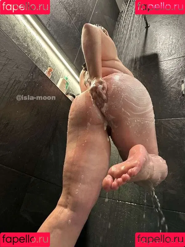 Isla Moon Onlyfans Photo Gallery 