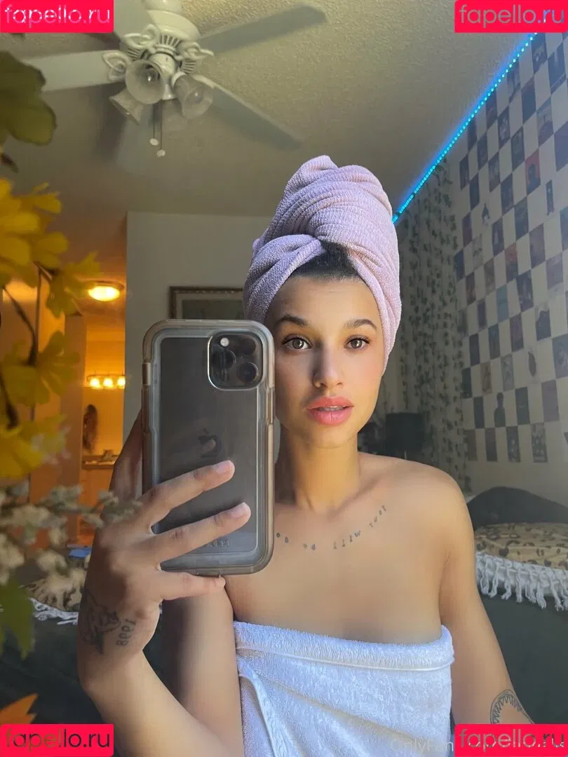 jadealis Onlyfans Photo Gallery 