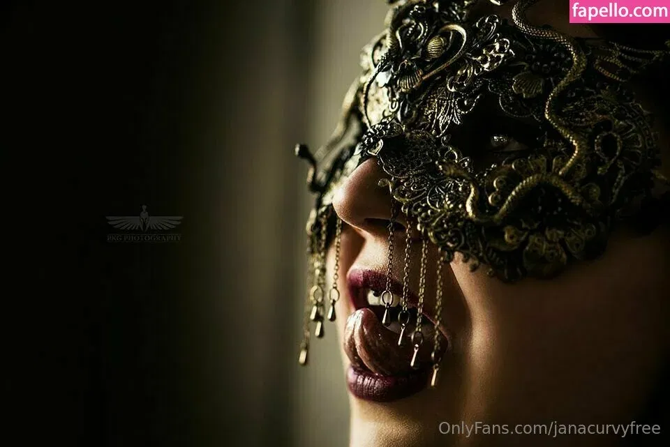 janacurvyfree Onlyfans Photo Gallery 