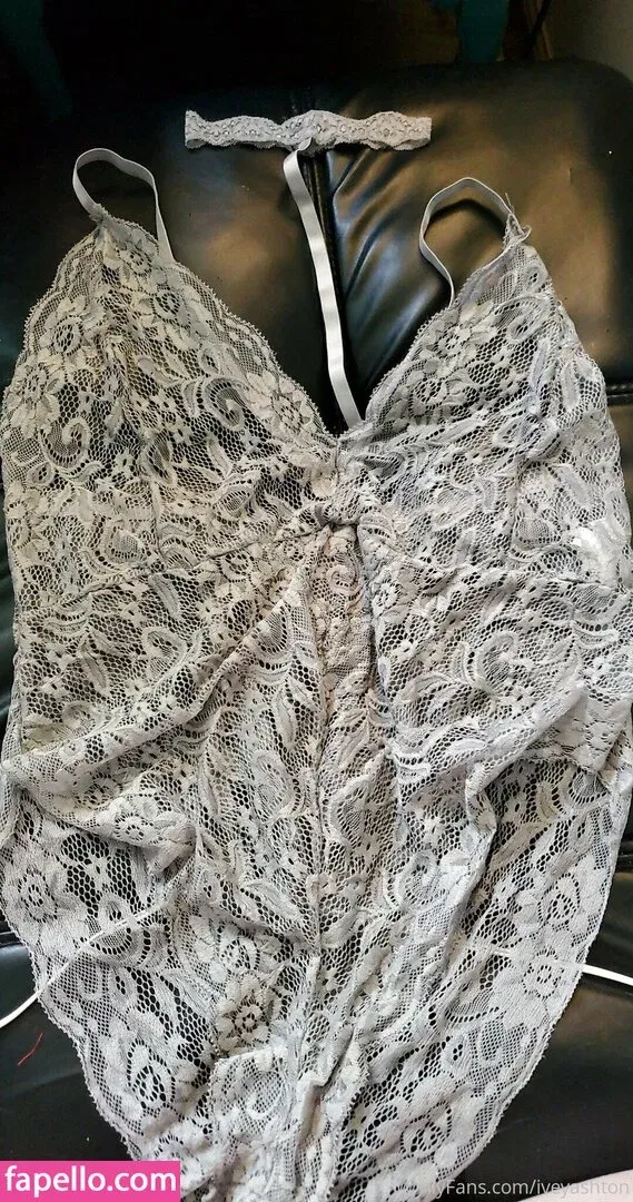 ashtonivey Onlyfans Photo Gallery 