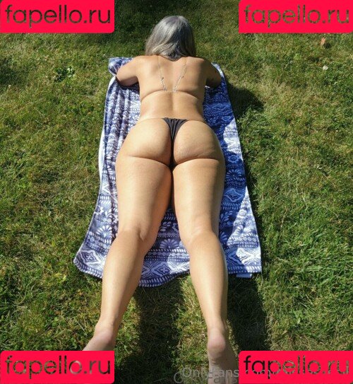 Misses Cecil Onlyfans Photo Gallery 