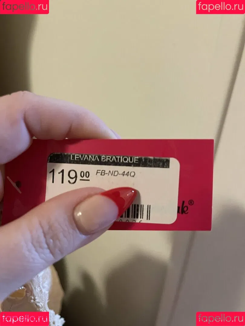 bustyvicky38 Onlyfans Photo Gallery 