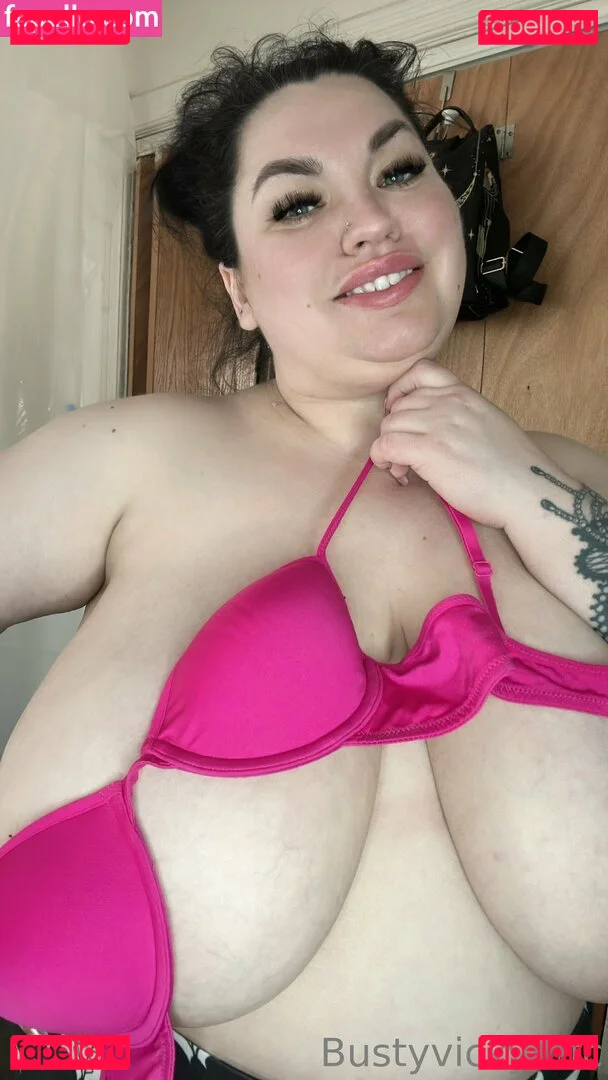bustyvicky38 Onlyfans Photo Gallery 