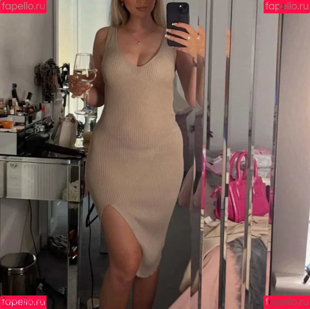 Holly Flintham Onlyfans Photo Gallery 