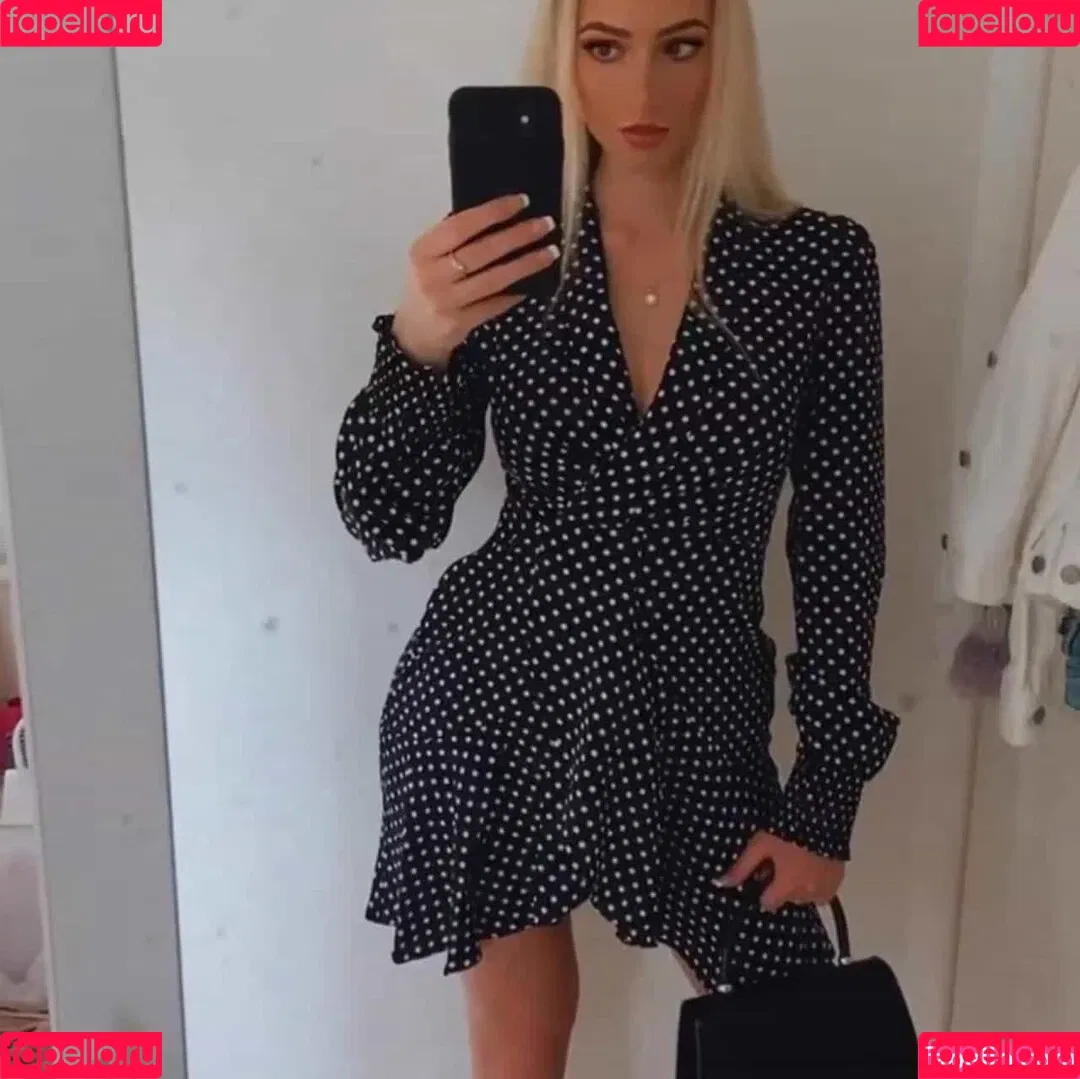 Holly Flintham Onlyfans Photo Gallery 