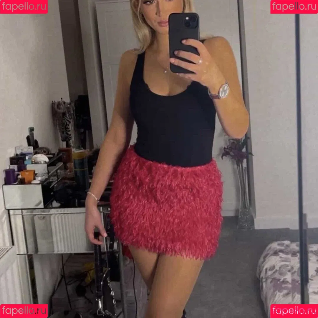 Holly Flintham Onlyfans Photo Gallery 