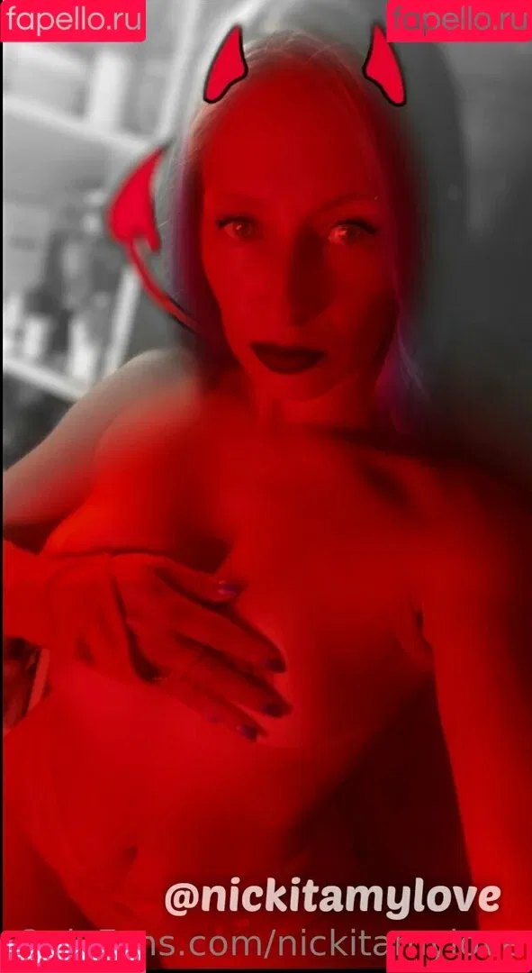 nickitamylove Onlyfans Photo Gallery 